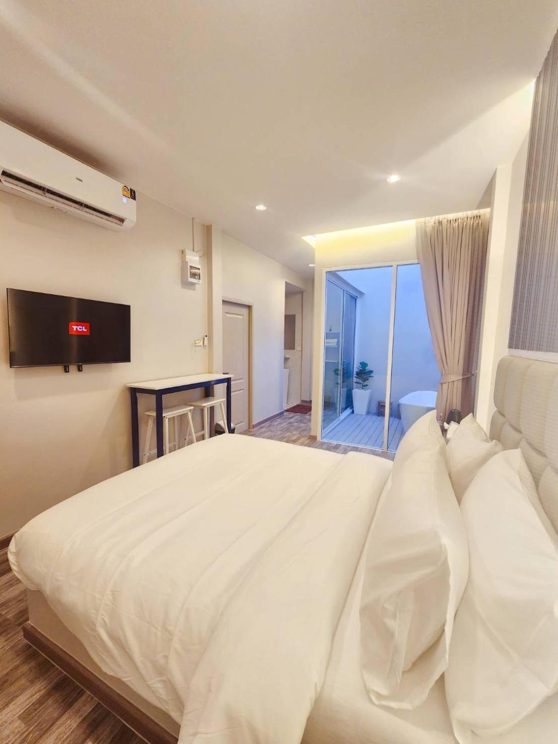 Skyline Resort Ban Khlong Lat Bua Khao Экстерьер фото